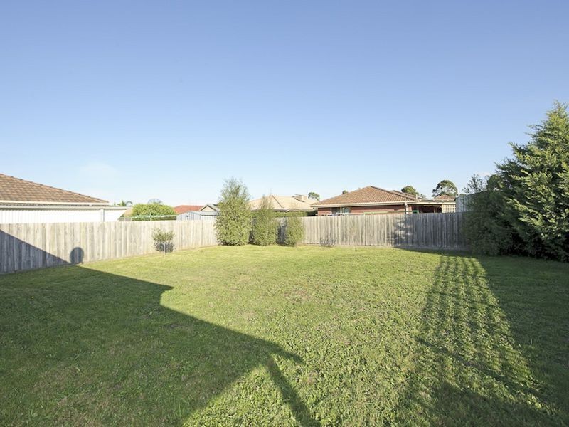9 Cypress Court, Hampton Park VIC 3976