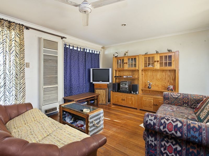 82 Pound Road, Hampton Park VIC 3976