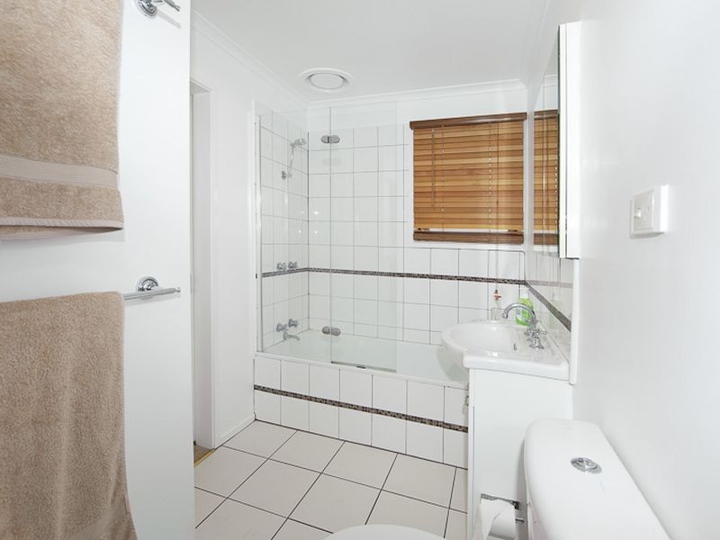 6 Beckington Crescent, Hampton Park VIC 3976