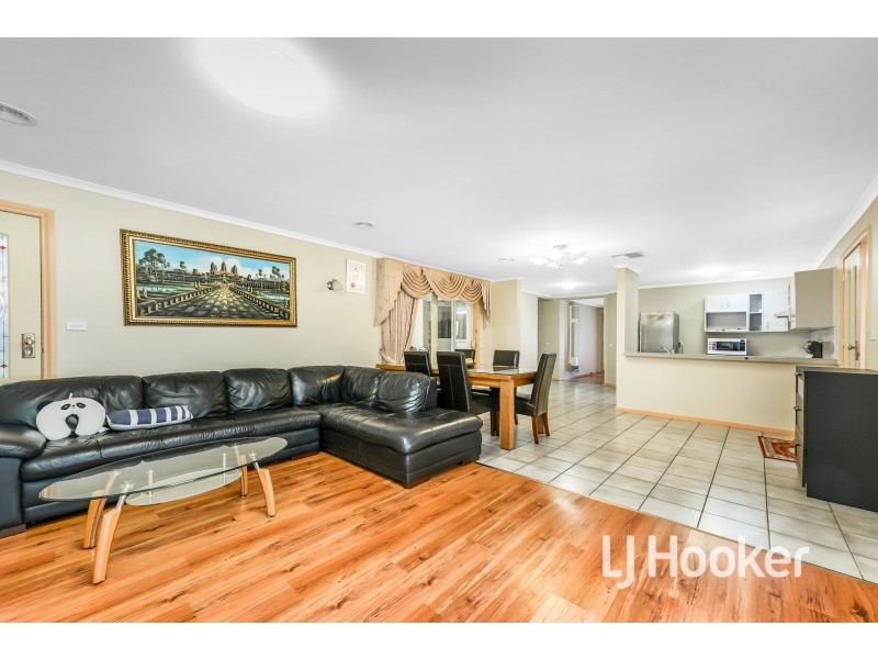 9 Katherine Court, Hampton Park VIC 3976