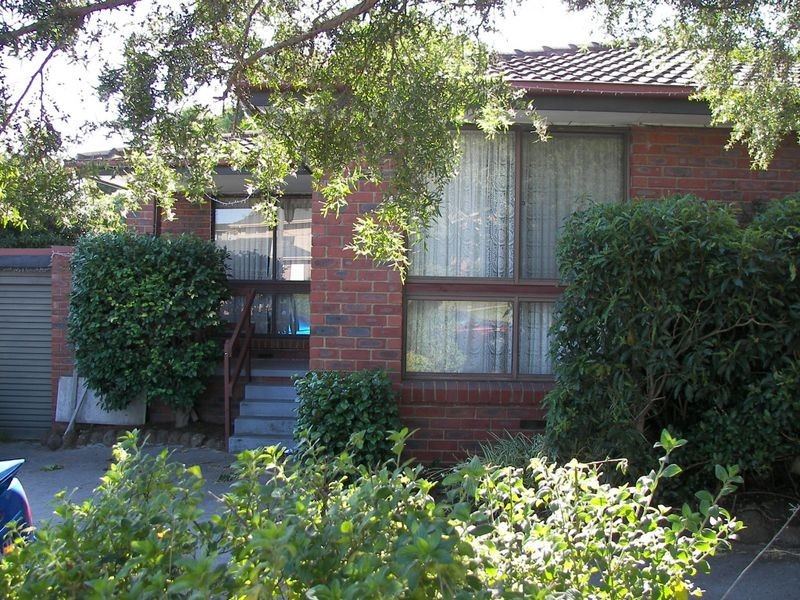 69 Matthew Flinders Drive, Endeavour Hills VIC 3802