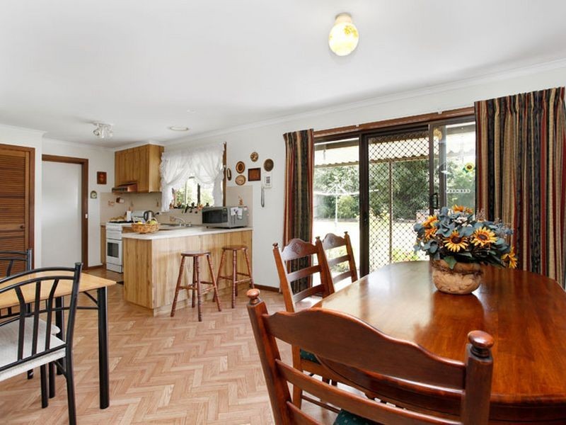 27 Alma Road, Hampton Park VIC 3976