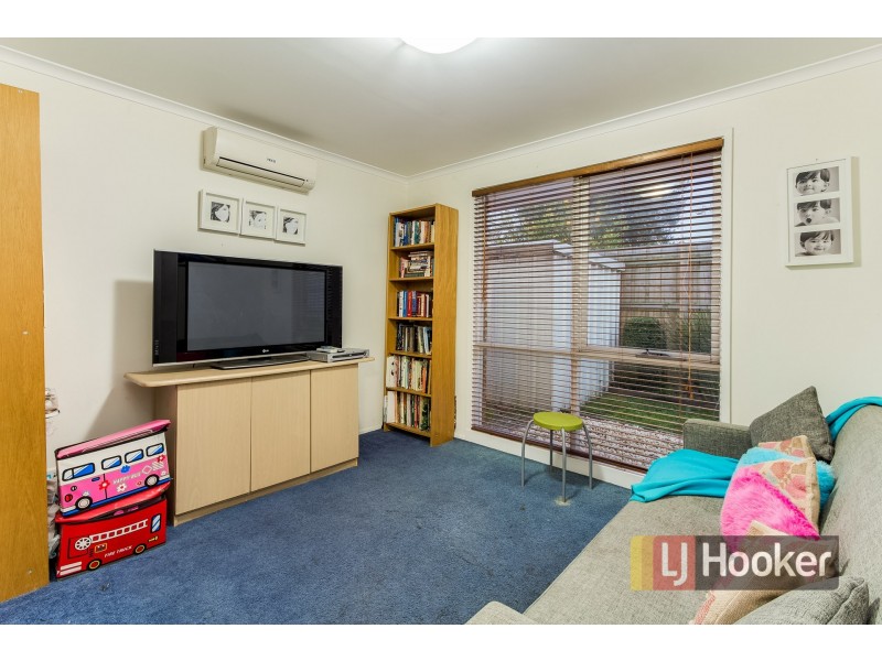 Unit 1/73 Warana Drive, Hampton Park VIC 3976