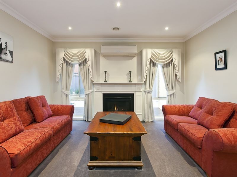 114 Lynbrook Boulevard, Lynbrook VIC 3975