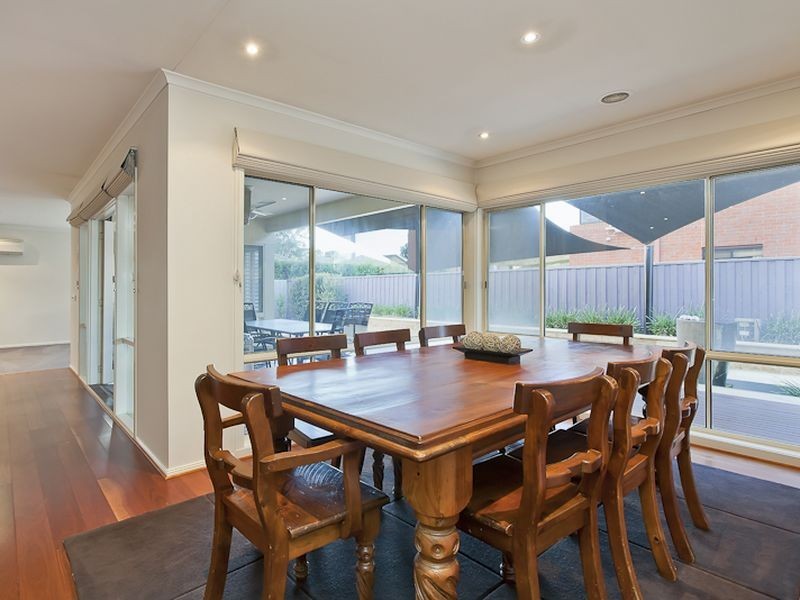 114 Lynbrook Boulevard, Lynbrook VIC 3975