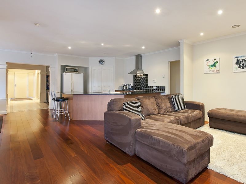 114 Lynbrook Boulevard, Lynbrook VIC 3975