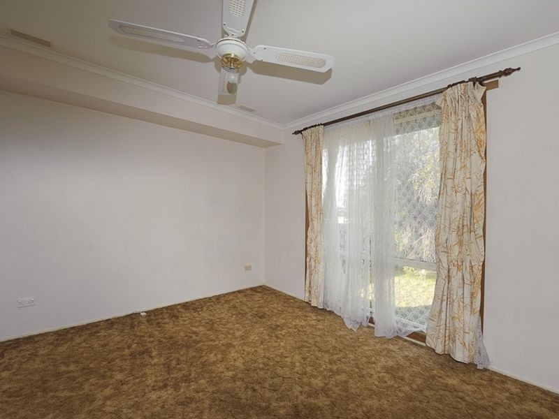 17 Highton Close, Hampton Park VIC 3976