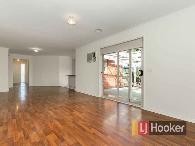 2 Tomasetti Crescent, Narre Warren VIC 3805