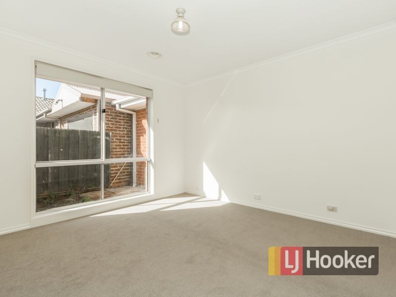 2 Tomasetti Crescent, Narre Warren VIC 3805