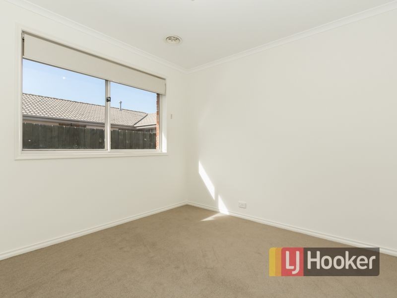 2 Tomasetti Crescent, Narre Warren VIC 3805