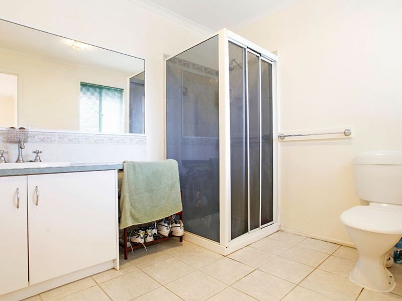 43 Bemersyde Drive, Berwick VIC 3806