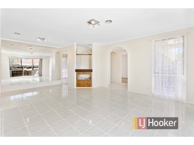 3 Avoca Close, Hampton Park VIC 3976