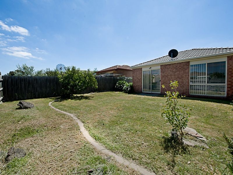 2 Stratus Court, Hampton Park VIC 3976