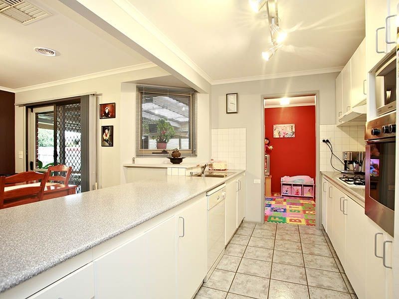 88 Robjant Street, Hampton Park VIC 3976