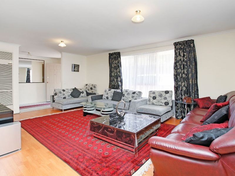 7/34-36 Pound Road, Hampton Park VIC 3976