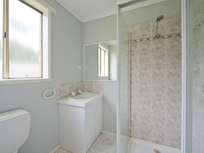 32 Redwood Avenue, Hampton Park VIC 3976