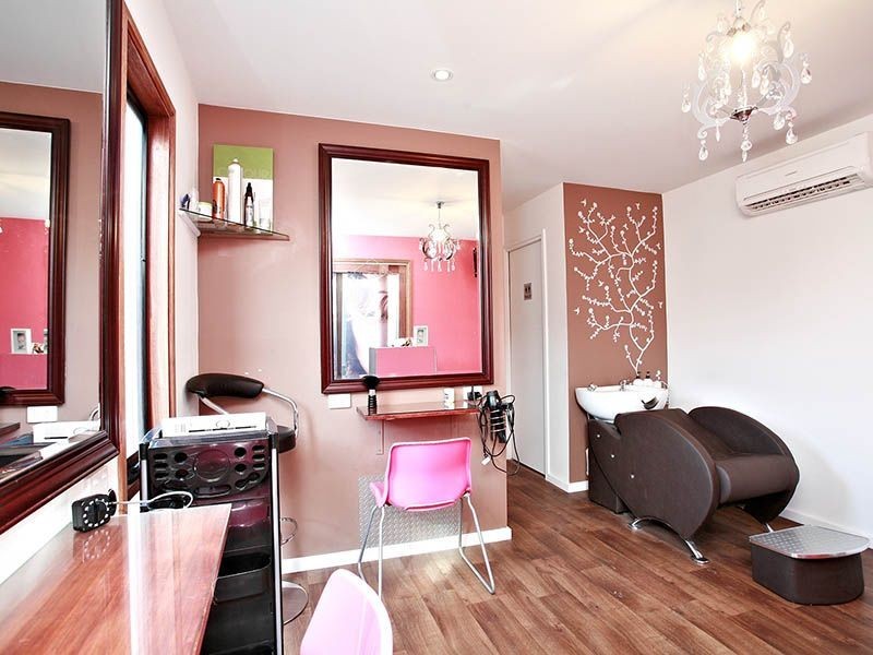 111 Hutchinson Drive, Lynbrook VIC 3975