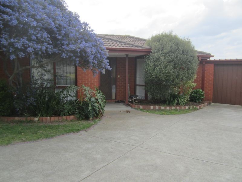 2/15 Patricia Court, Hampton Park VIC 3976