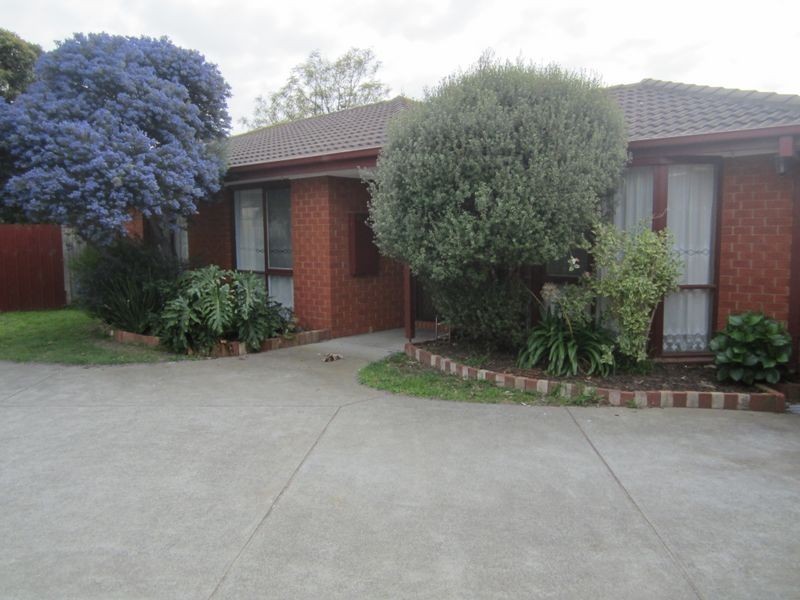 2/15 Patricia Court, Hampton Park VIC 3976