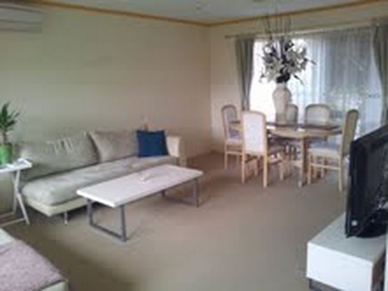 2/15 Patricia Court, Hampton Park VIC 3976