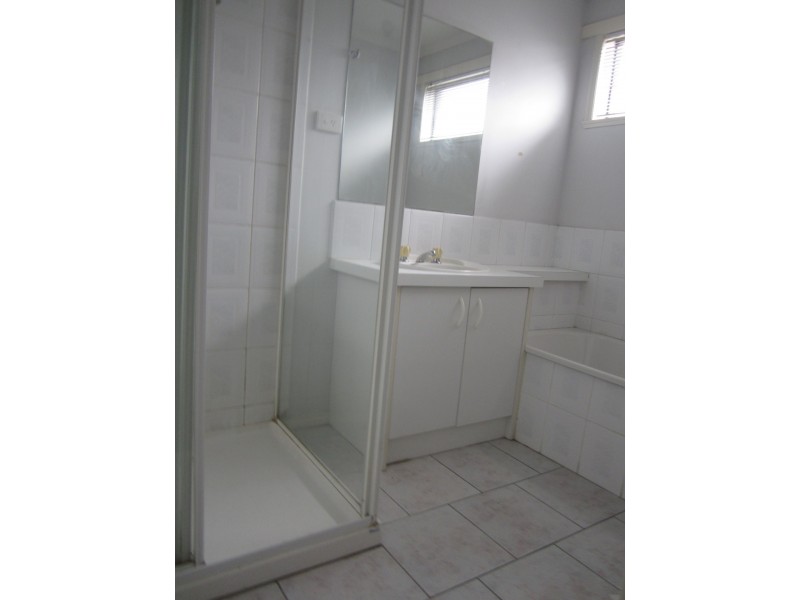 34 Bounty Way, Berwick VIC 3806