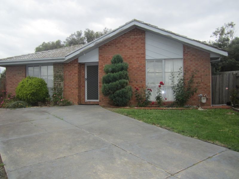 10 Darling Court, Hampton Park VIC 3976