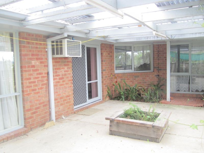 10 Darling Court, Hampton Park VIC 3976