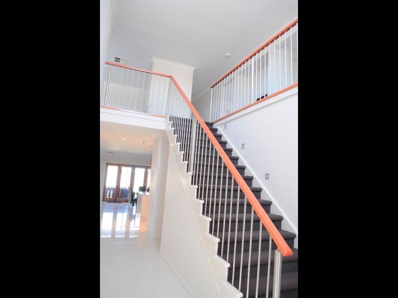 5 Mermaid Grove, Lyndhurst VIC 3975