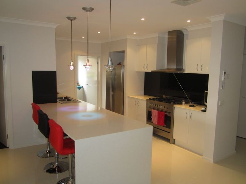 5 Mermaid Grove, Lyndhurst VIC 3975