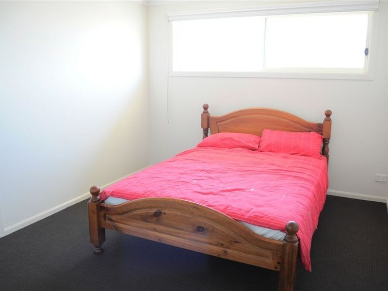 5 Mermaid Grove, Lyndhurst VIC 3975