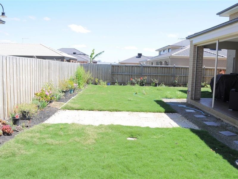 5 Mermaid Grove, Lyndhurst VIC 3975