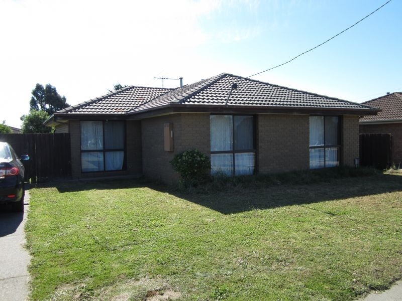 121 Hallam Road, Hampton Park VIC 3976