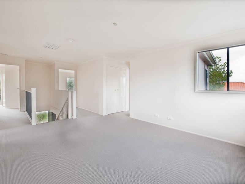 35 Louise Baille Avenue, Narre Warren South VIC 3805