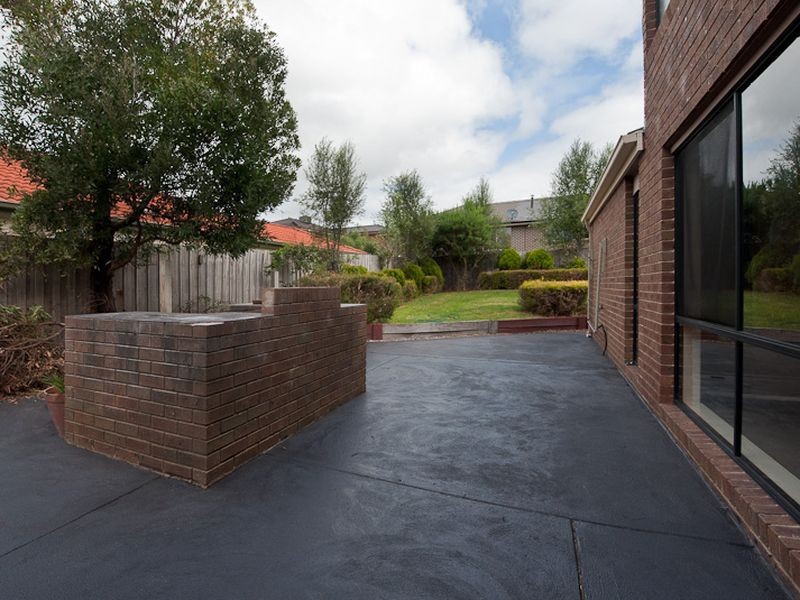 35 Louise Baille Avenue, Narre Warren South VIC 3805
