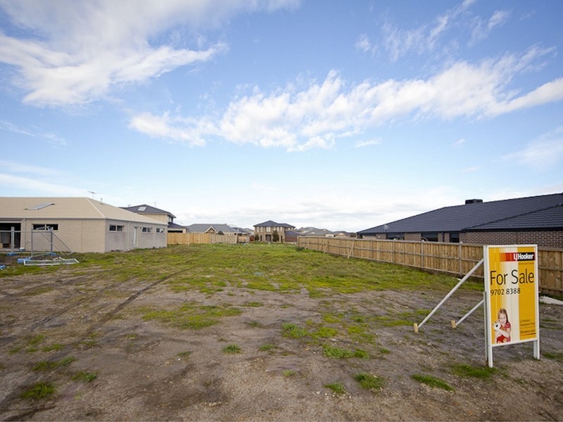 320/91 Marriot Boulevard, Lyndhurst VIC 3975