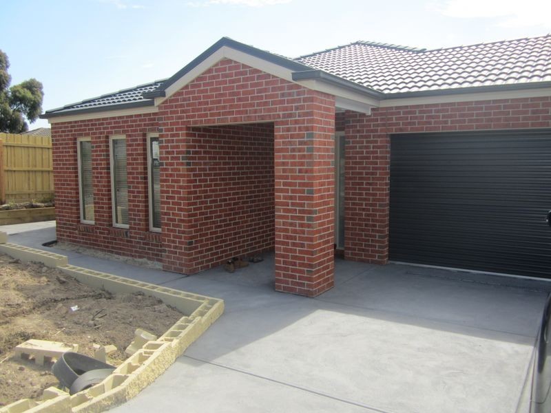 5 Fulham Close, Hampton Park VIC 3976