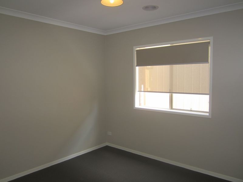5 Fulham Close, Hampton Park VIC 3976