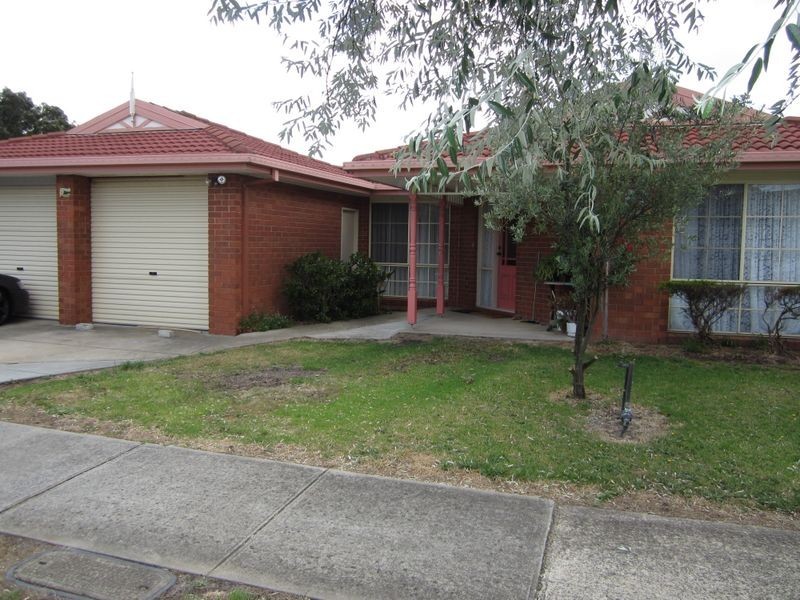 7 The Parkway, Hampton Park VIC 3976