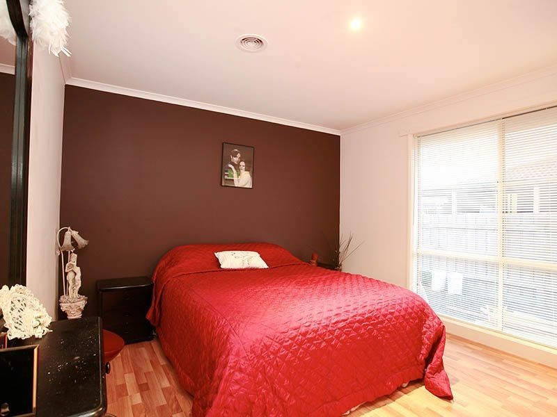 9 Gramar Way, Hampton Park VIC 3976