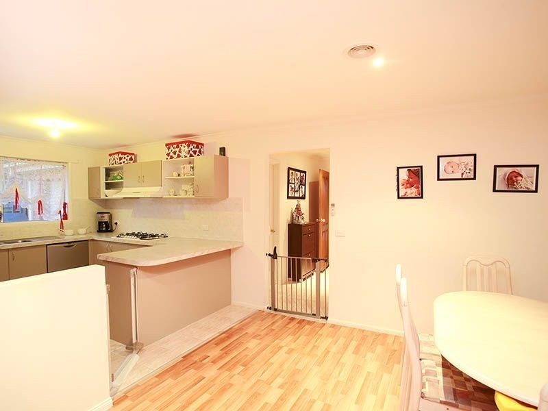 9 Gramar Way, Hampton Park VIC 3976