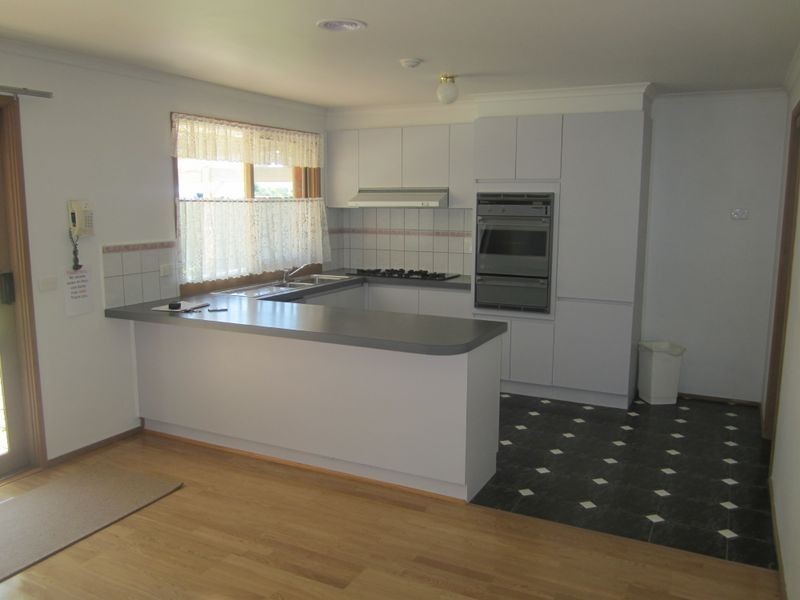 24 Hyssop Drive, Hallam VIC 3803