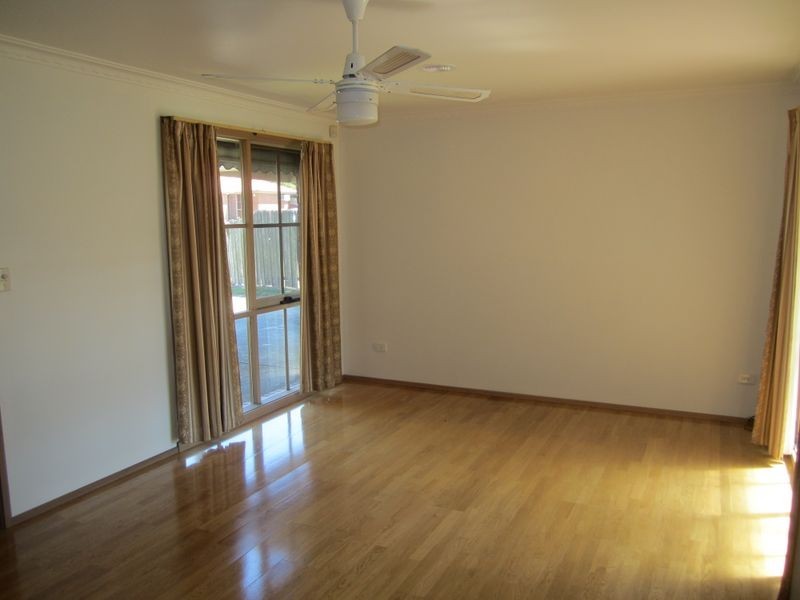 24 Hyssop Drive, Hallam VIC 3803