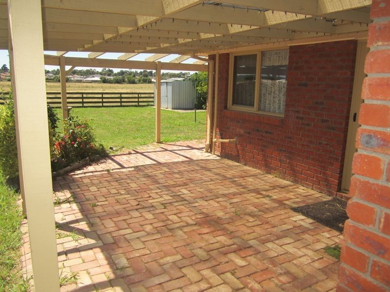 24 Hyssop Drive, Hallam VIC 3803