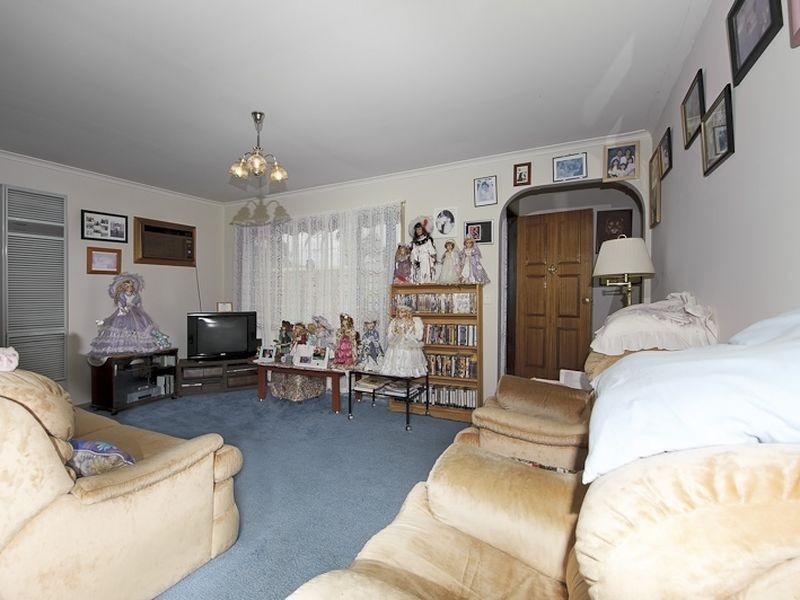 2/121 Fordholm Road, Hampton Park VIC 3976