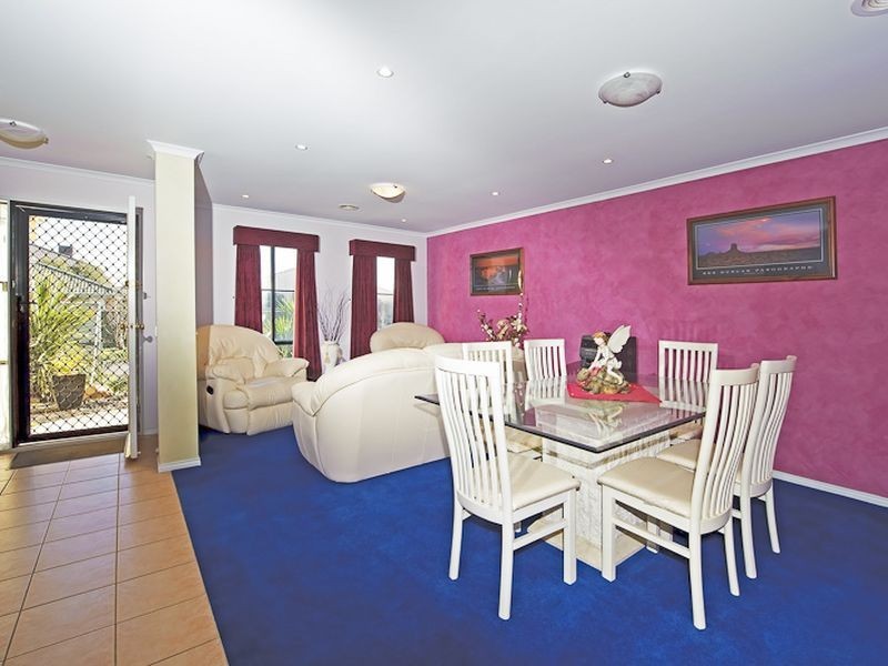 11 Feehan Crescent, Narre Warren South VIC 3805