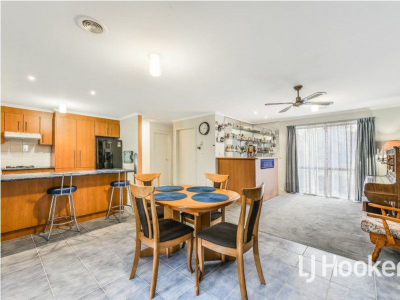 5 Breydon Place, Hampton Park VIC 3976