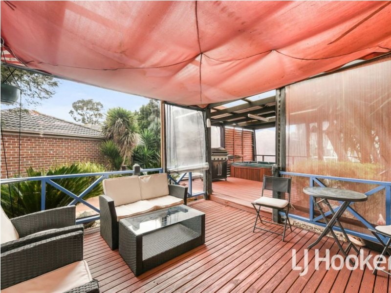 5 Breydon Place, Hampton Park VIC 3976