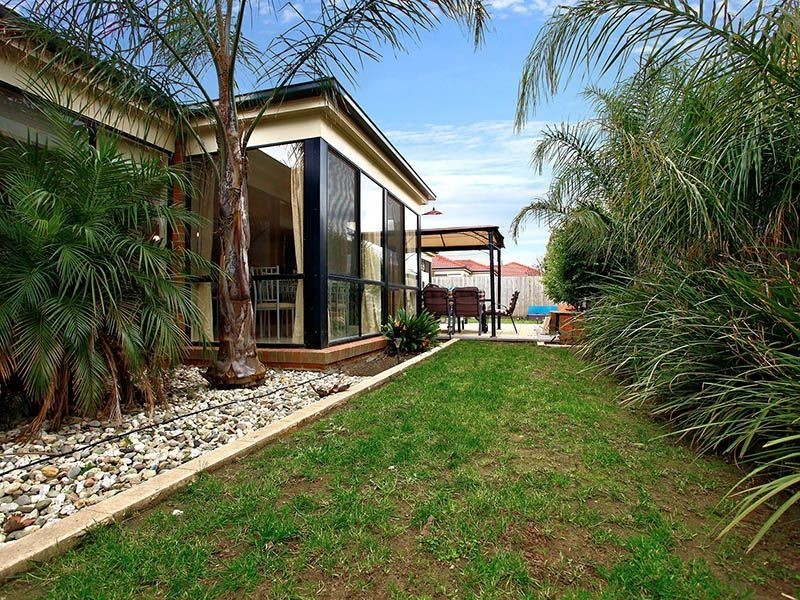 14 Pendulum Place, Berwick VIC 3806
