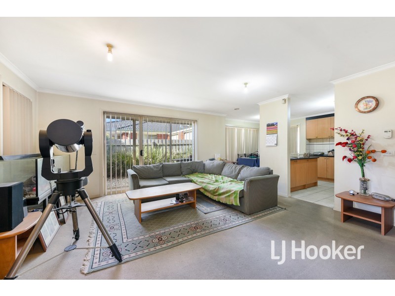 1/151 Cairns Road, Hampton Park VIC 3976