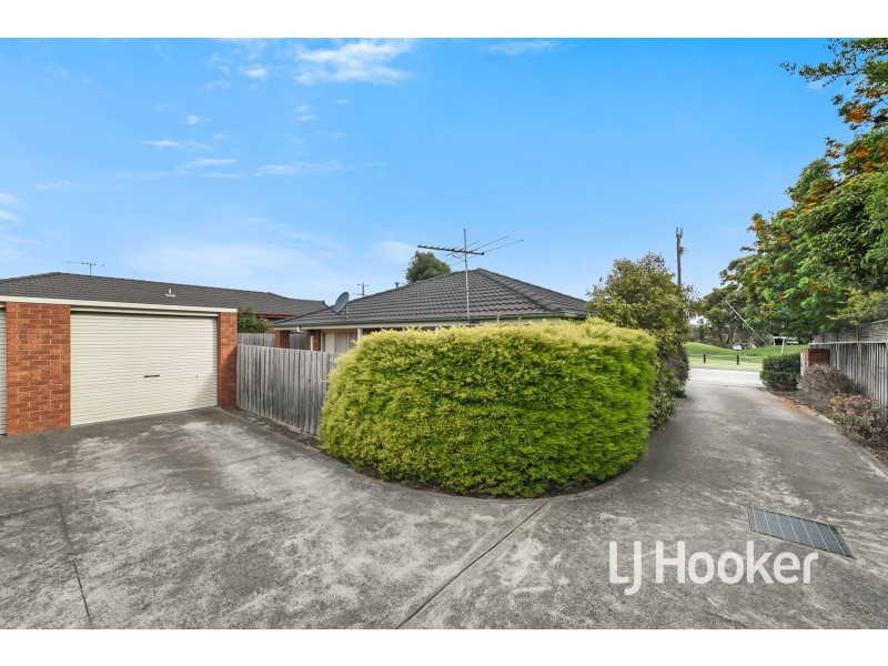 1/151 Cairns Road, Hampton Park VIC 3976